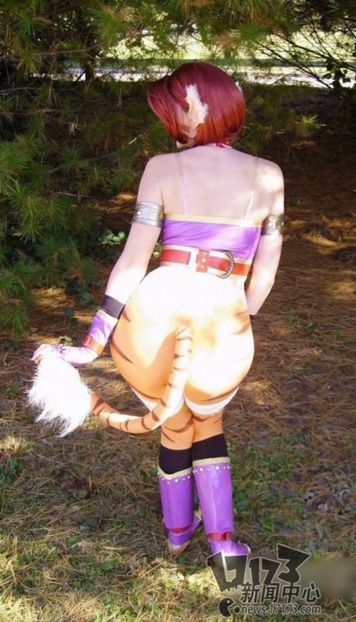 清纯与火辣并存 围观最性感的COSPLAY