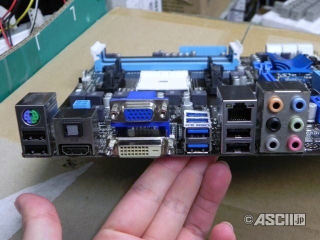 产品相关及图片    华硕f1a75-m  * 部分图片来源网络,如有侵权请联系