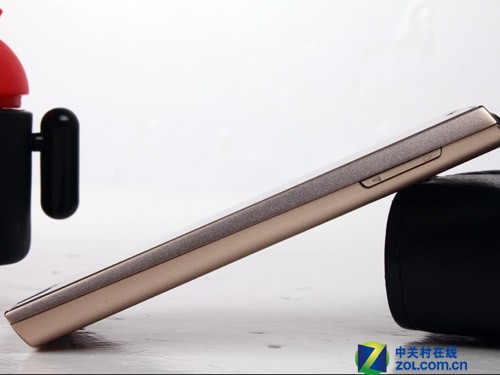 ���ᰮ����ST18i 