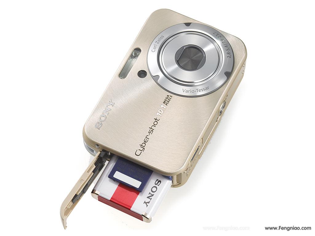 【高清图】 索尼个性新品 精致t50问世图3