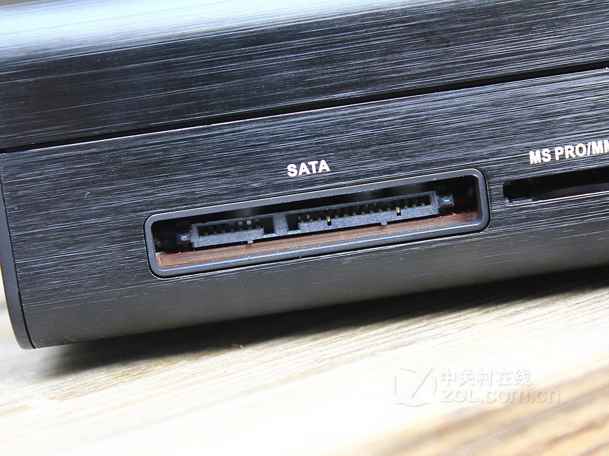 电视播放器 海美迪电视播放器 海美迪hd900b 图片 效果图17 / 43隐藏