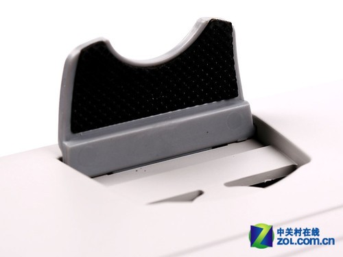 双风扇送清凉 吉星酷爽笔记本散热垫评测