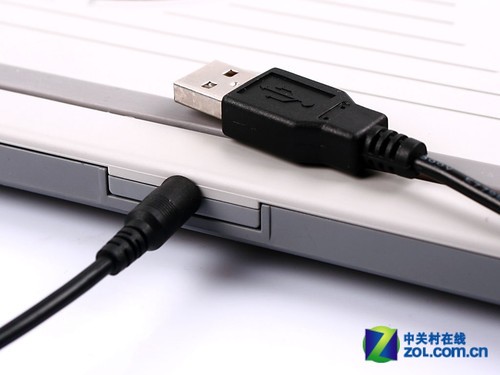 双风扇送清凉 吉星酷爽笔记本散热垫评测