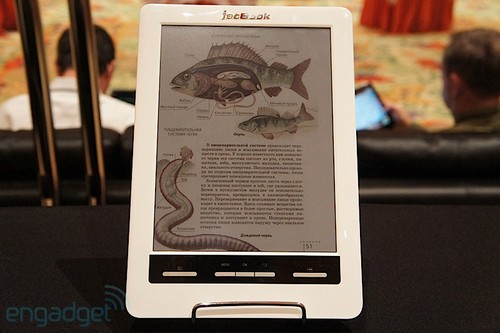 CES2012:Ectaco展出彩色E Ink阅读器