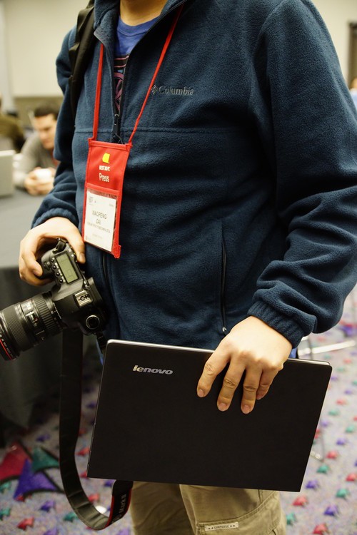 CES2012!联想U300s展会报道图片精选