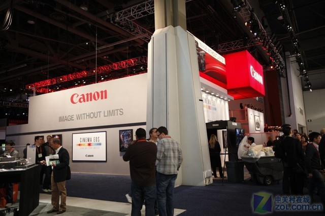 ذƷƼ CES 2012չֳ̨ʵ