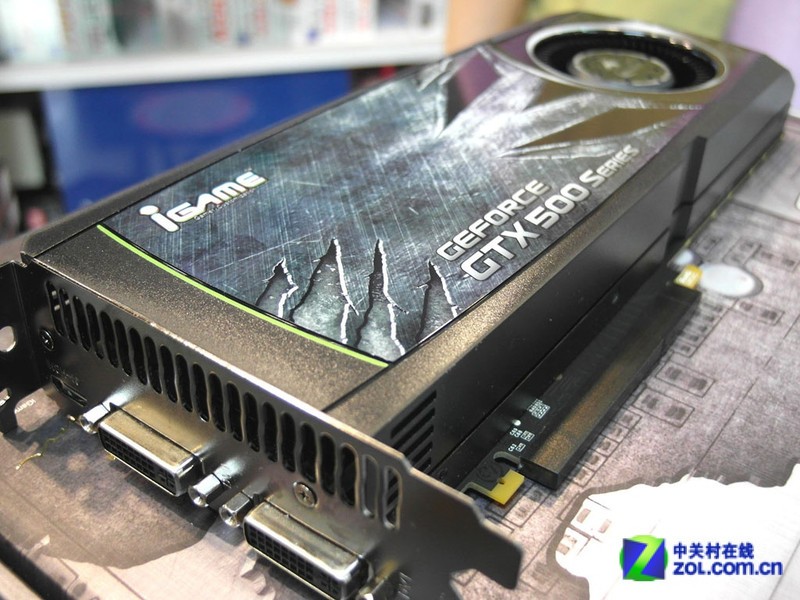 显卡 七彩虹显卡 七彩虹igame580-gd5 ch版 3072m 图片 返回综述页