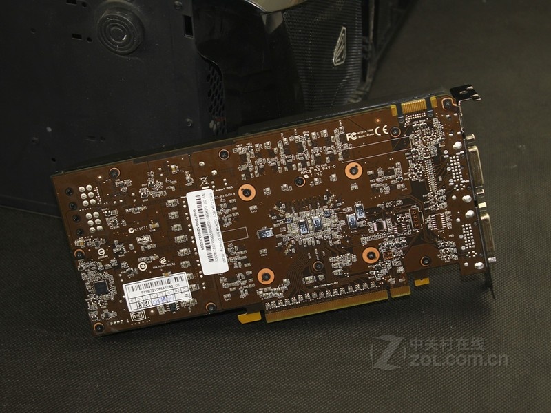双敏(unika)无极2 gtx560ti ddr5 黄金版图片欣赏 第62张 -zol中关村