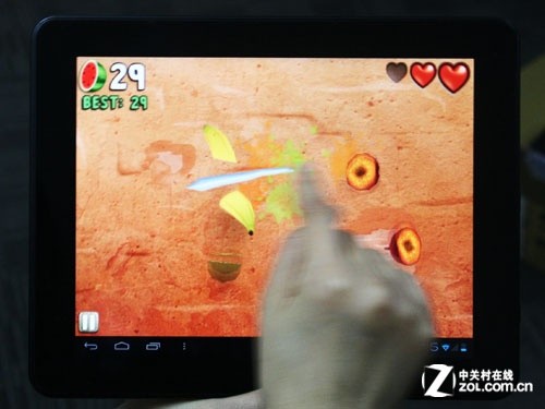 Ϊ��Ϸ���� ���Ͷ�MOMO11С������� 