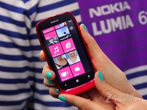 �����ܵͼ۸������ֻ�2012 MWC�˴���¼ 