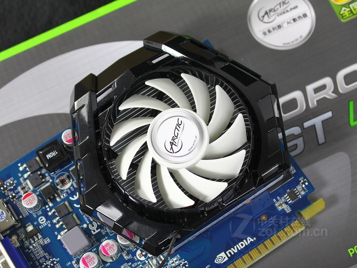 显卡 旌宇显卡 旌宇gt440 512d5 nm 图片 实拍图 7 / 10隐藏