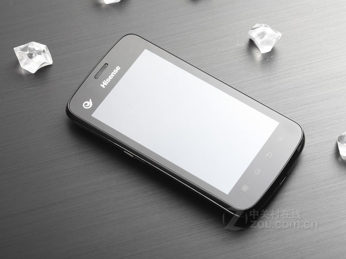 手机 海信手机 海信eg900(电信版) 图片 官方图 6 / 12隐藏