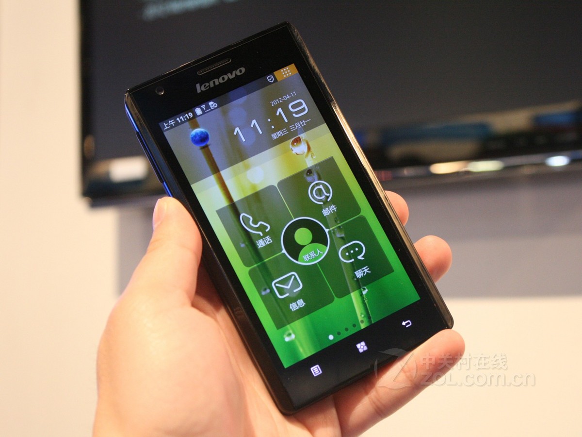 产品相关    联想k800  * 部分图片来源网络,如有侵权请联系删除 图片