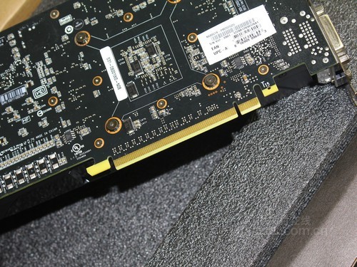 纯公版旗舰卡微星gtx680卖场售价4299