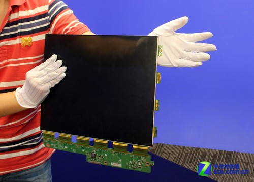 剥离子怎么使用拆了才知其道理 IPS无边硬屏拆解测试_https://www.jmylbn.com_新闻资讯_第10张