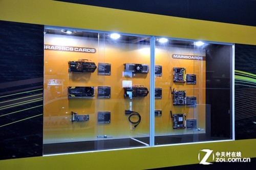 ����+ZBOX�쳪 ̨������չ��̩չ̨Ѳ�� 