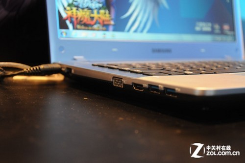 AMDЯ�����Ǻ��������緢��355V�ʼǱ� 