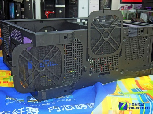 活性碳钢打造 GAMEMAX圣骑士机箱上架