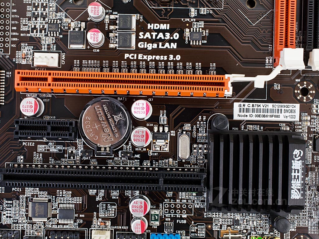 【高清图】 七彩虹(colorful)战斧c.b75k v21局部细节图 图35