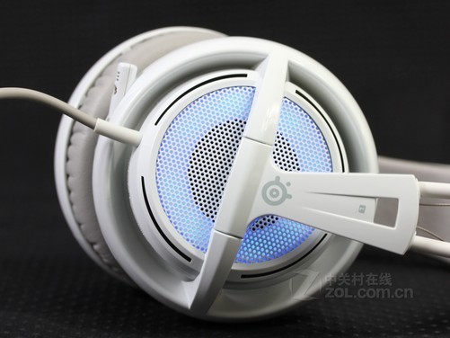 赛睿西伯利亚v2霜冻之蓝版耳机体验