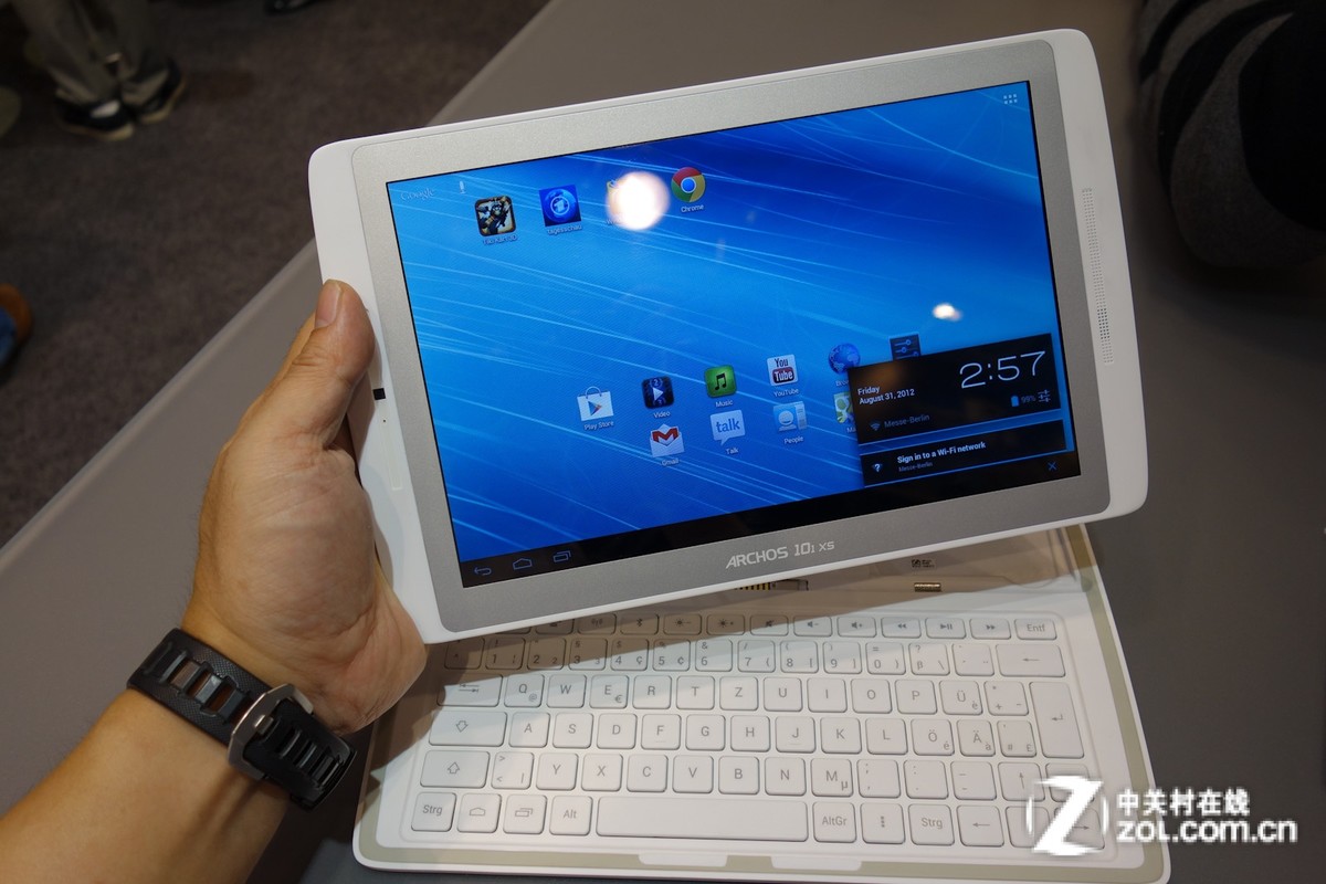 【高清图】 ifa2012:爱可视两款主流平板产品参展图9