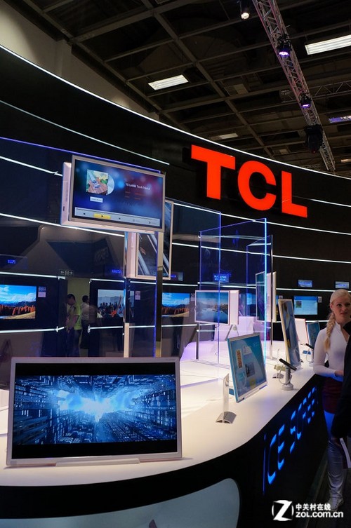 26吋大平板?TCL"冰激凌"智屏亮相IFA