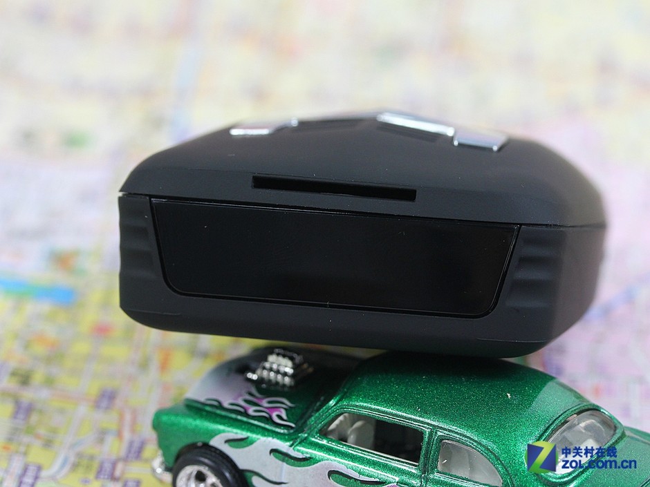 超薄磨砂设计 金司令k828电子狗美图赏